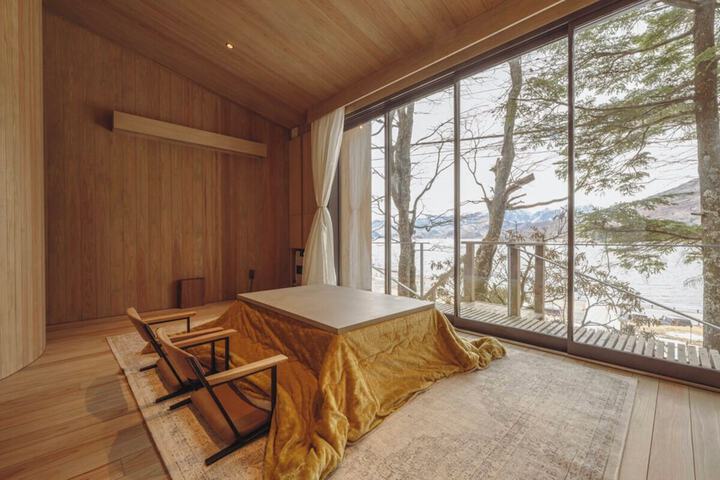 Room 5 of 20
