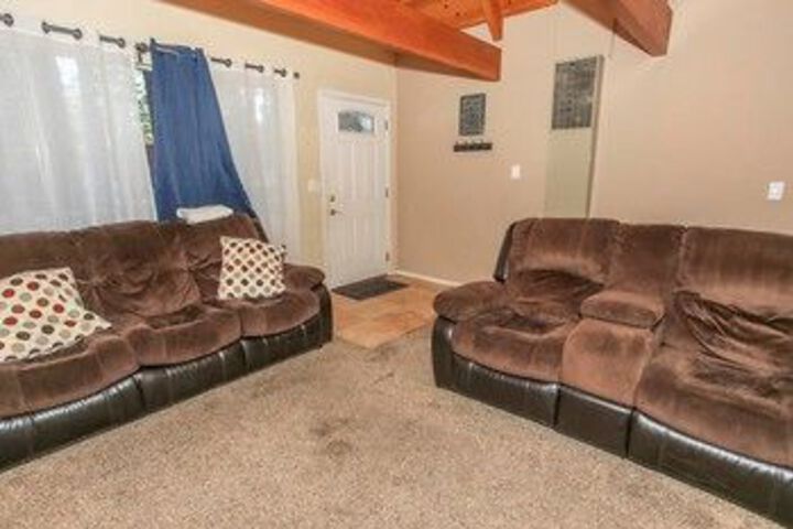 Room 18 of 22