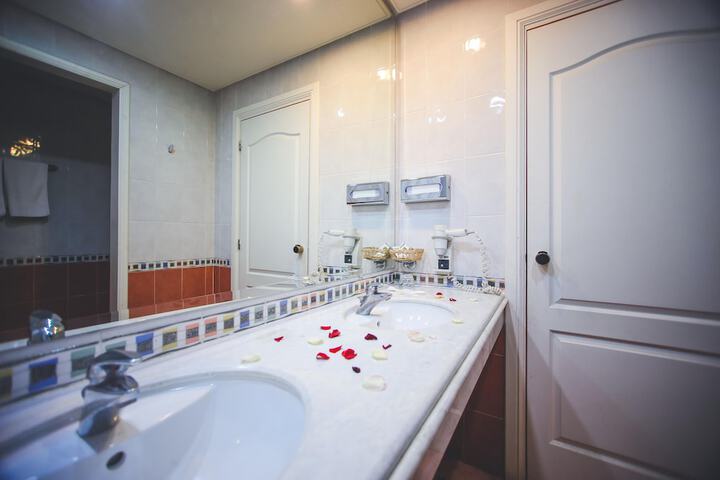 Bath Photo