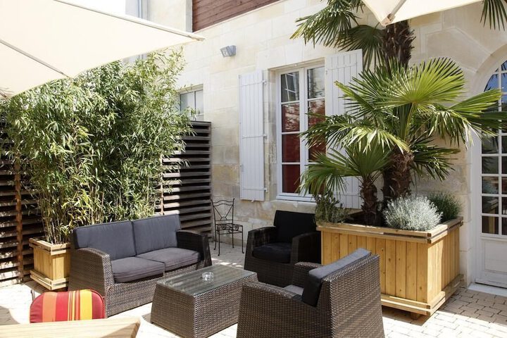 Terrace/Patio 33 of 37
