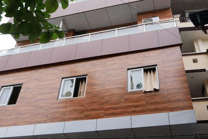 Hotel AyushMan Inn