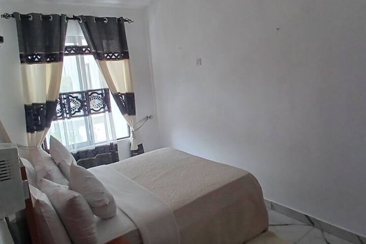 Room 14 of 75