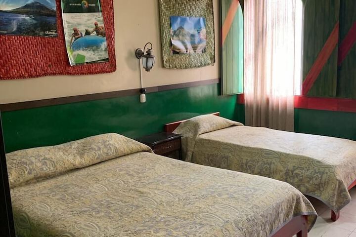 Room 6 of 37
