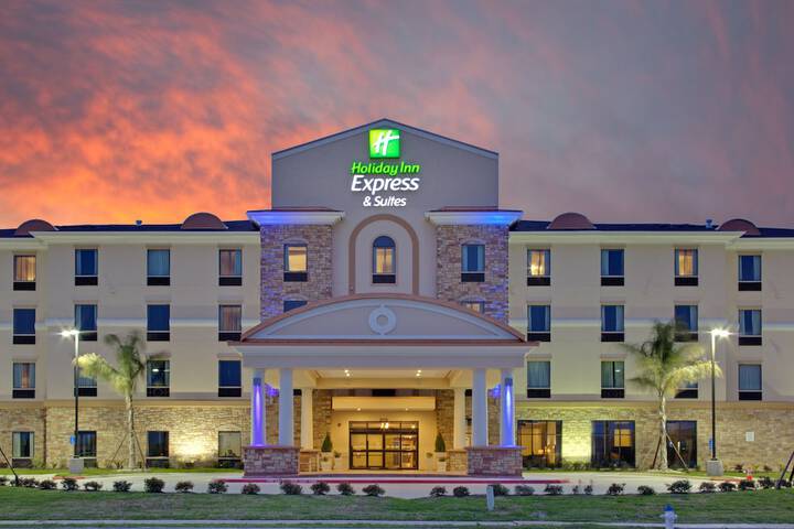 ihg hotels in port arthur tx