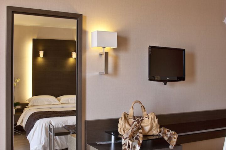 Room 91 of 295