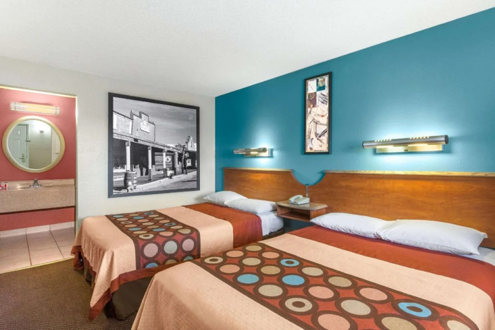 guest_rooms