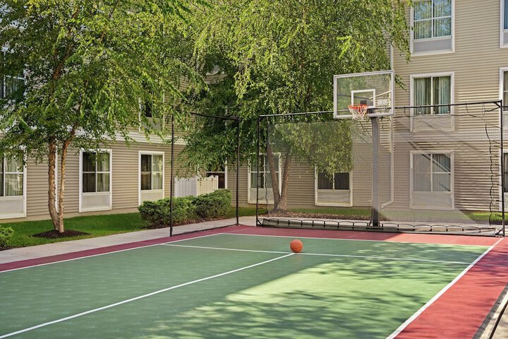 Sport court