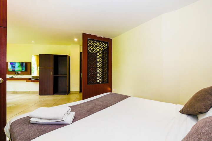 Room 27 of 110