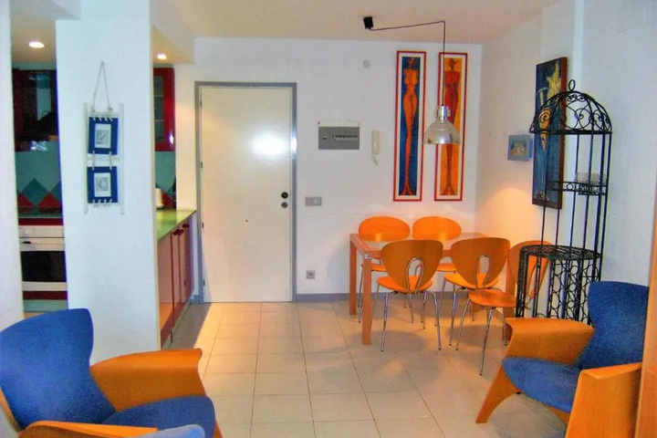 Room 7 of 14