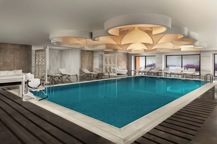 Pool 145 of 303