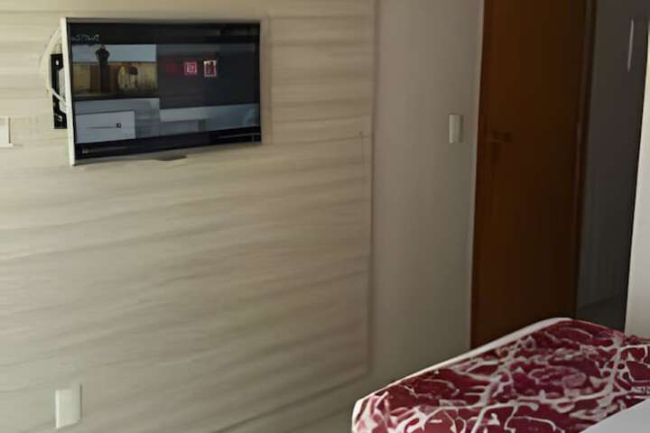 Room 40 of 137