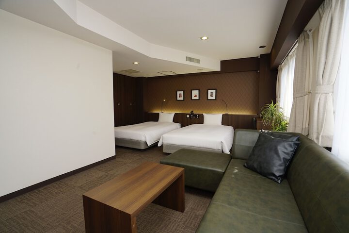Room 26 of 109