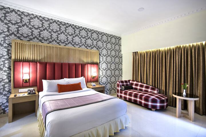 Room 6 of 58