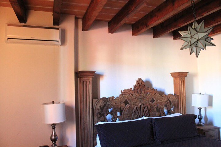 Room 4 of 62