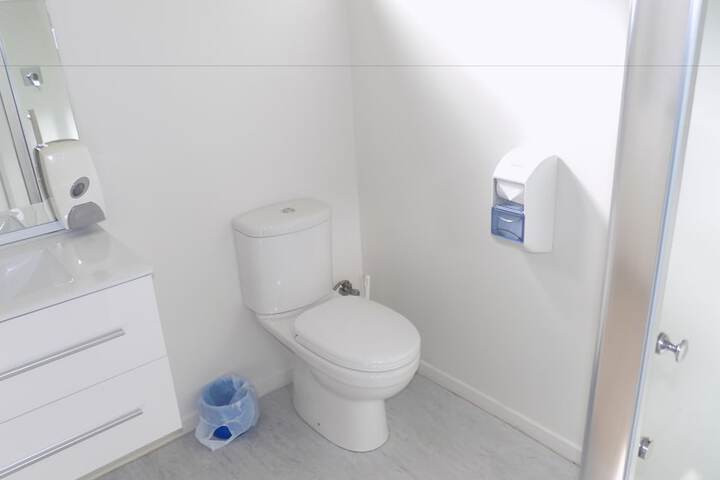 Room 11 of 25