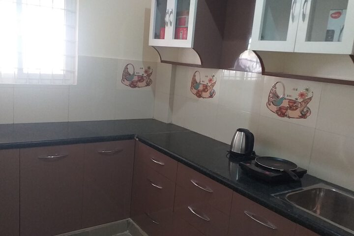 Room 6 of 44