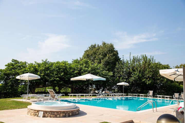 Pool 37 of 66