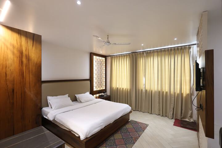 Room 29 of 54