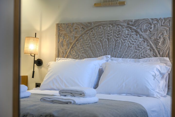 Room 2 of 78