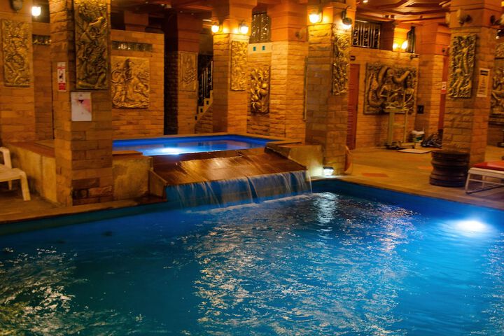 Pool 126 of 137