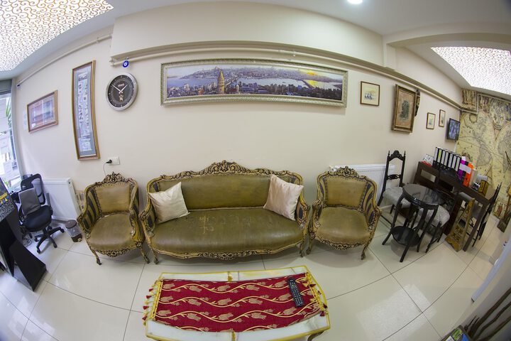 Guest Lobby