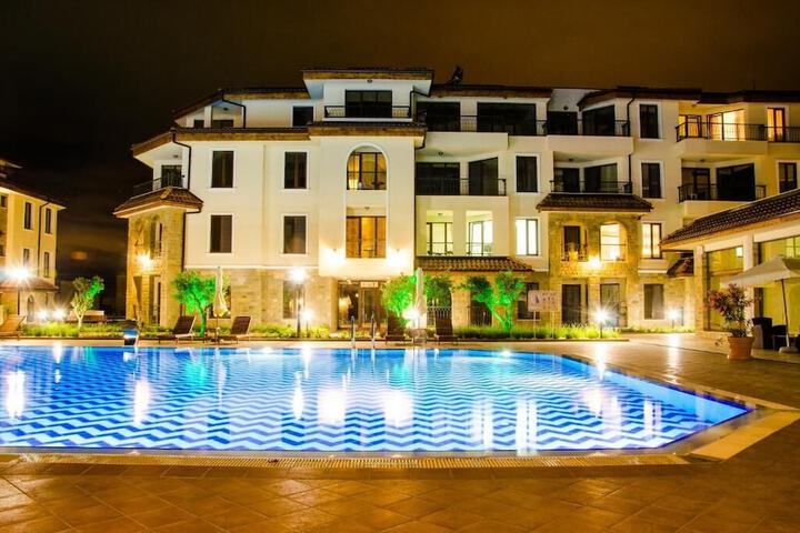 Pool 29 of 54