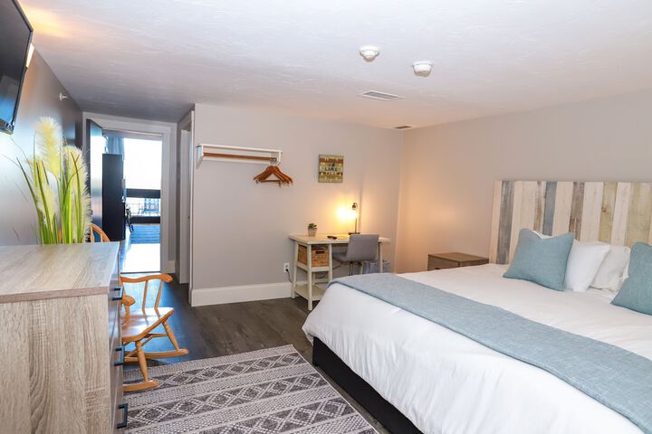 Room 45 of 140