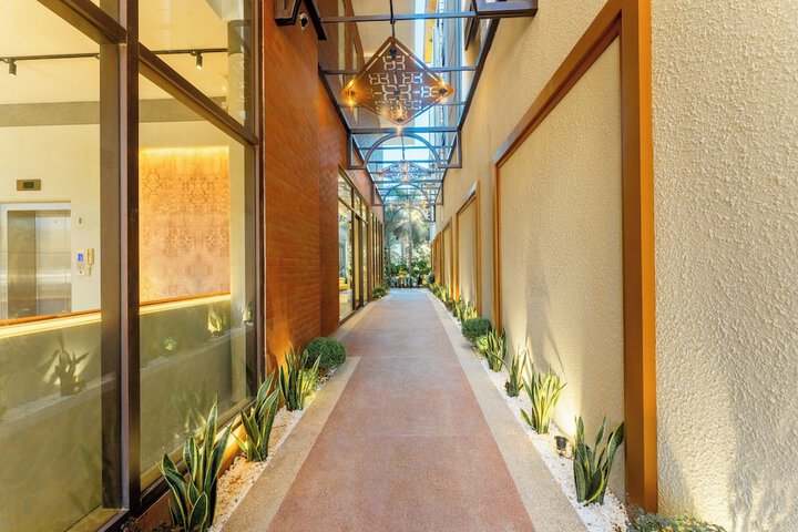 Hotel 152 of 156
