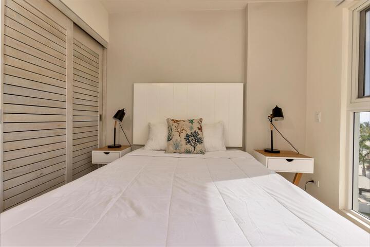 Room 16 of 51