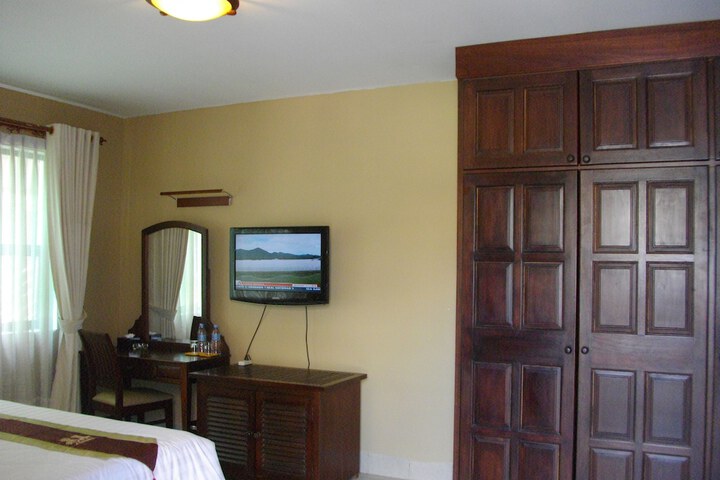 Room 13 of 55
