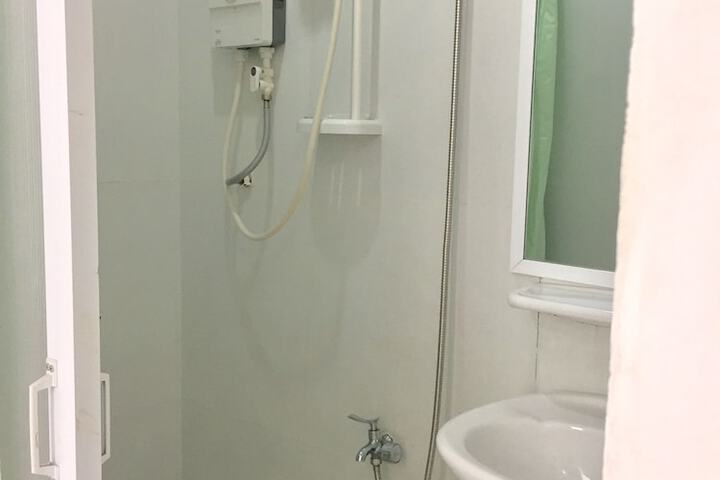 Room 8 of 45