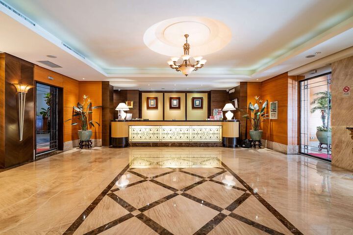 Hotel Interior 7 of 164