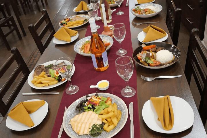 Dining 54 of 72