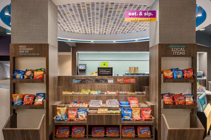 Snack bar