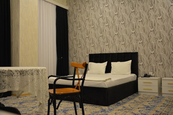 Room 26 of 78