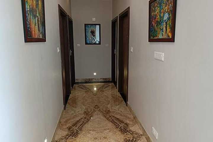 Hotel Interior 6 of 27