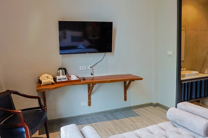 Room 12 of 75