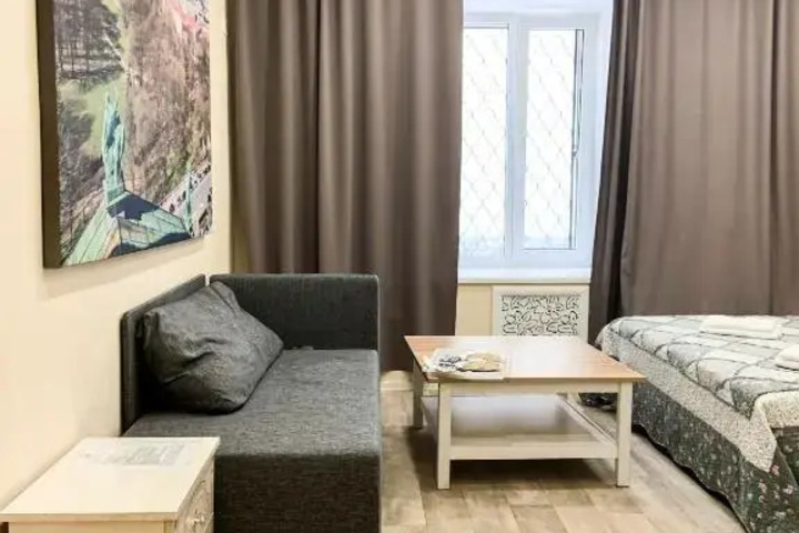 Room 3 of 12