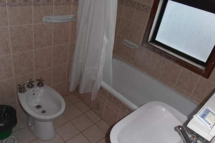 Room 18 of 29