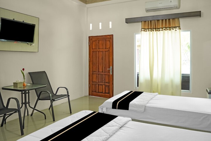 Room 13 of 25