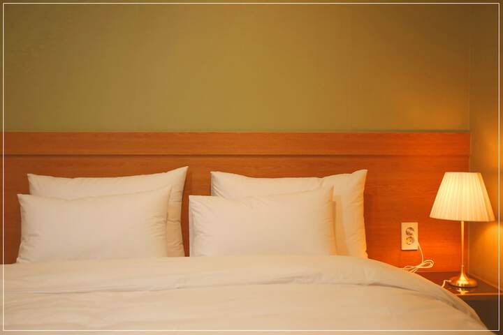 Room 7 of 34
