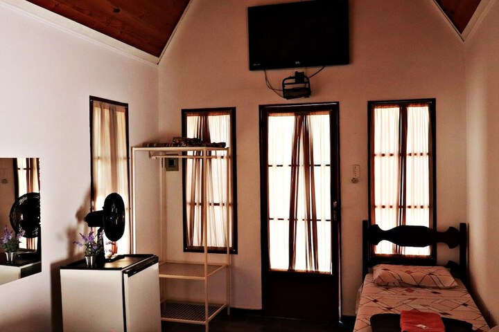 Room 19 of 68