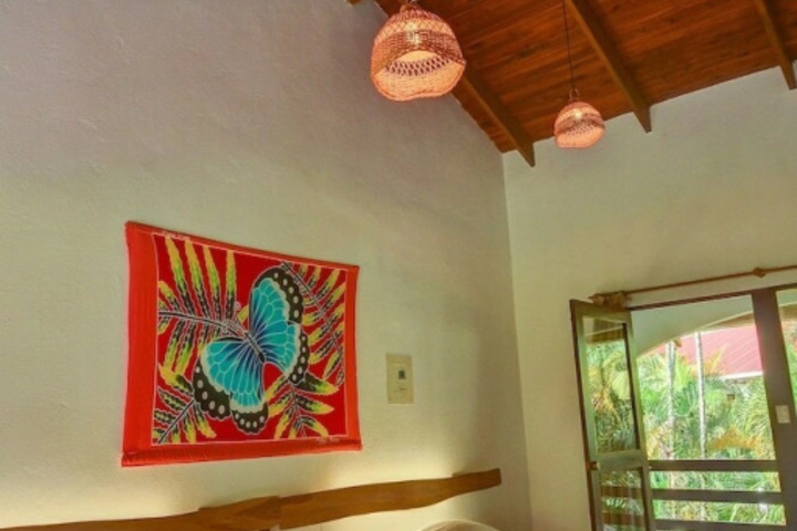 The Palms by Lost Beach Vacations