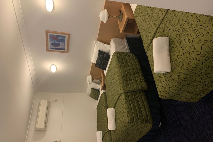 Room 30 of 51