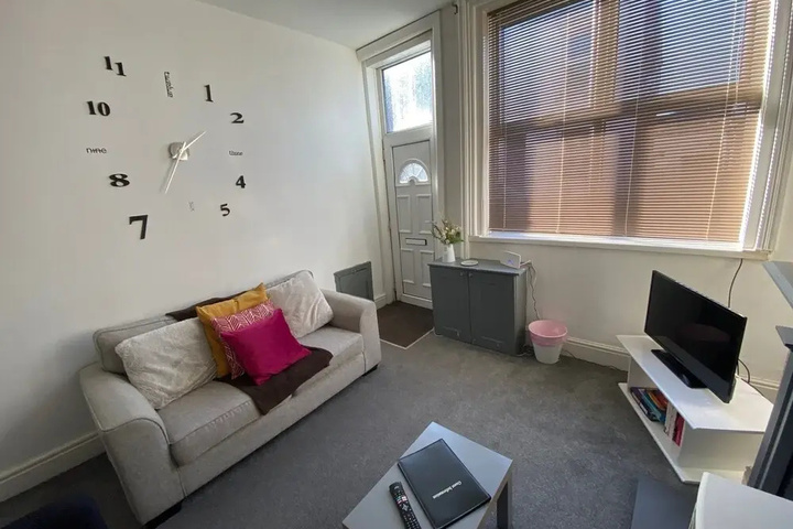 Room 3 of 19