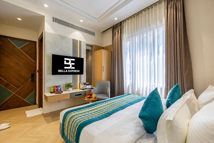 Room 12 of 57