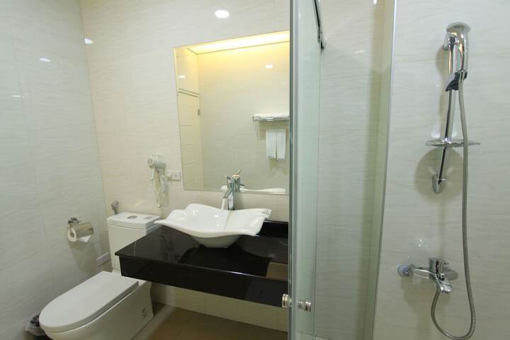 Room 44 of 53