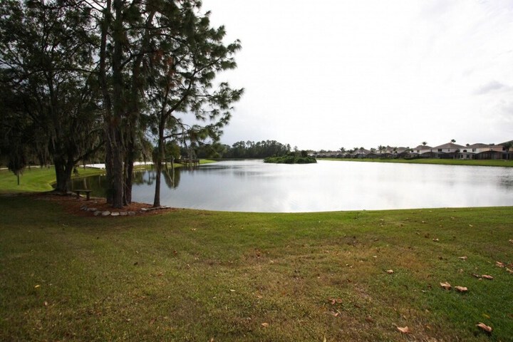 Property Grounds 35 of 45