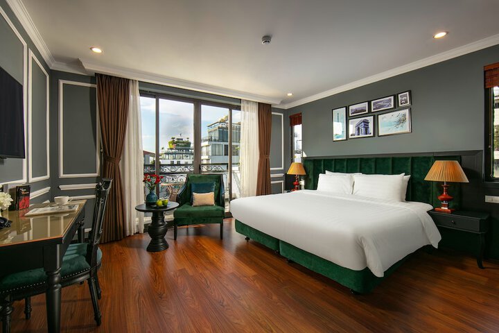 Room 15 of 47