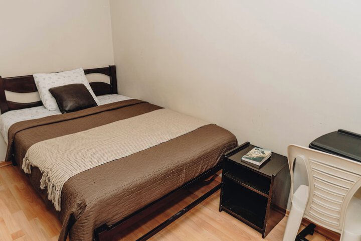 Room 18 of 65